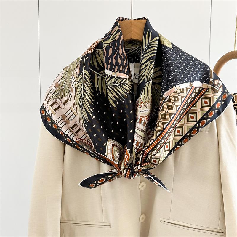 Women Accessories Brands - Саржевый шелковый шарф 90 см, брендовые